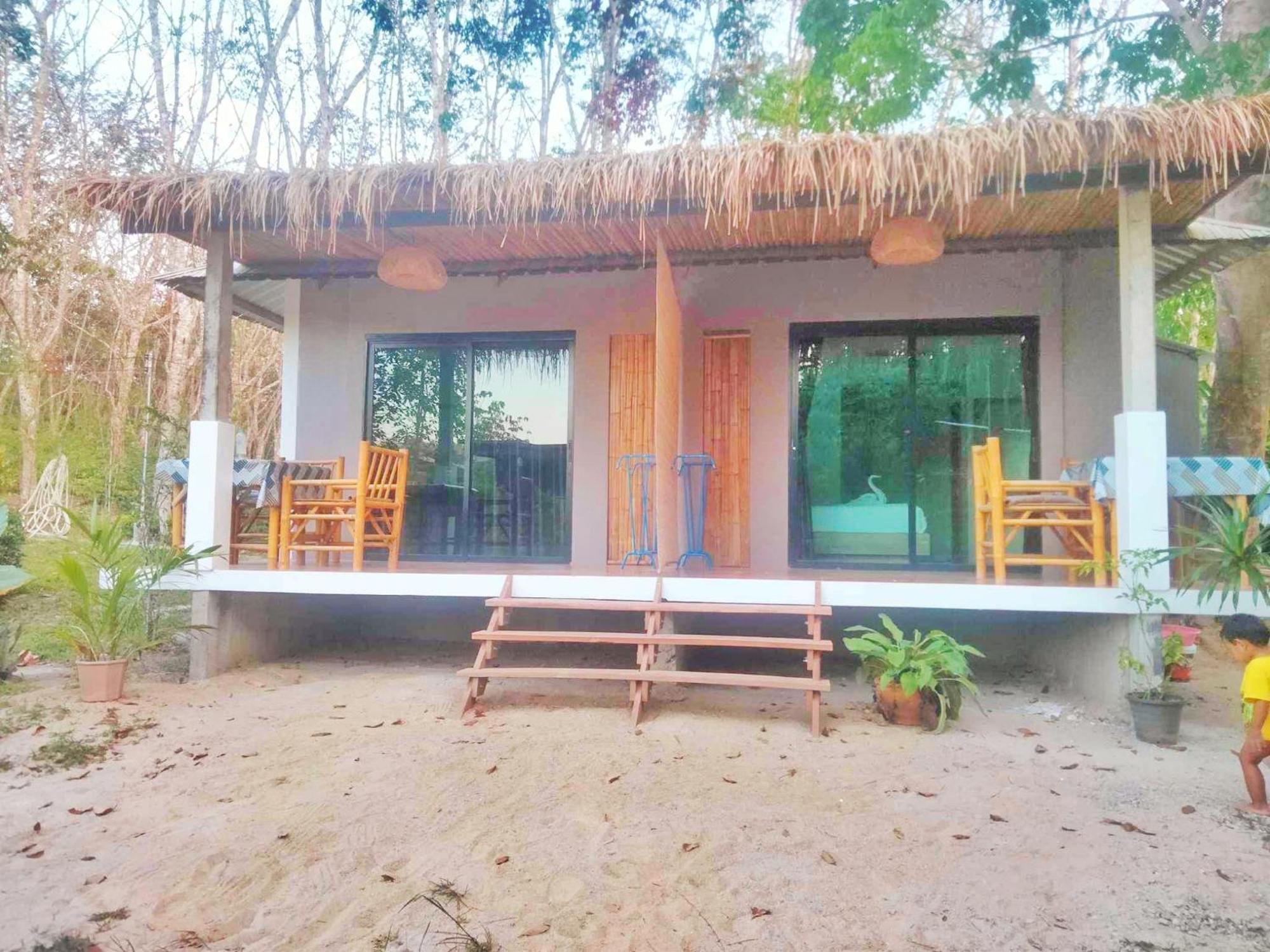 Phurin Thara Resort Ko Lanta Eksteriør billede